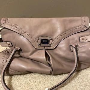Tan Ann Taylor shoulder bag with strap new never used spot on the front